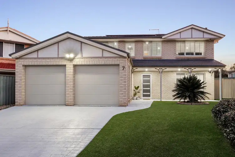 7 Finch Place, Glenwood NSW 2768