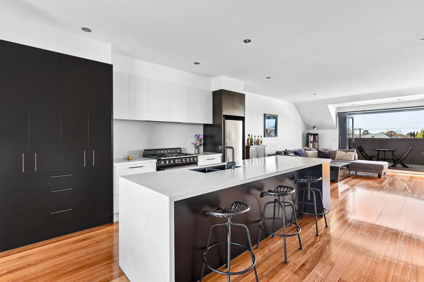 Main view of Homely townhouse listing, 2/1 Curtis Place, Brunswick VIC 3056