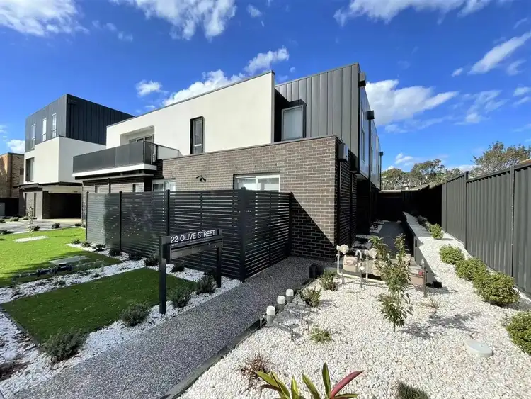 2/22 Olive Street, Reservoir VIC 3073