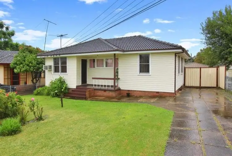 20 & 20A Colbeck Street, Tregear NSW 2770