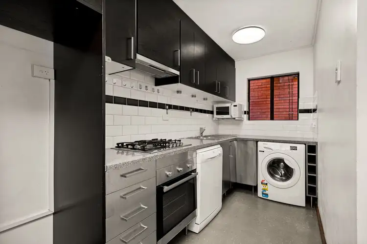 Fifth view of Homely apartment listing, 8/760 Brunswick Street, New Farm QLD 4005