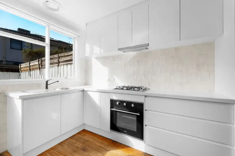 Second view of Homely unit listing, 2/27 Argyle Avenue, Chelsea VIC 3196