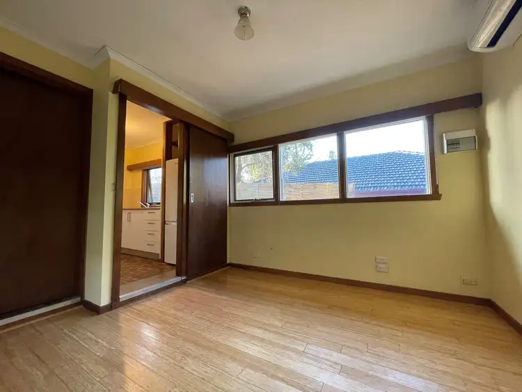 Fifth view of Homely unit listing, 10A Glenora Avenue, Croydon VIC 3136