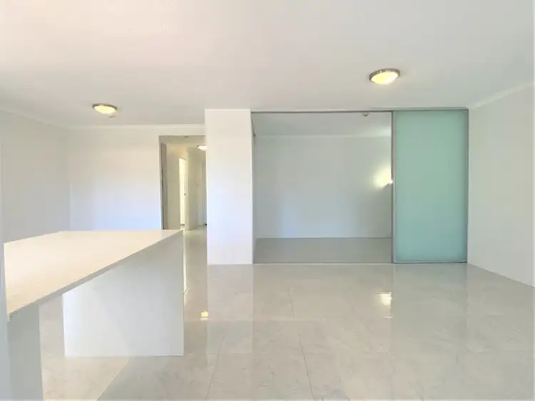 Fifth view of Homely unit listing, 7GK/33 Thornton Street, Surfers Paradise QLD 4217