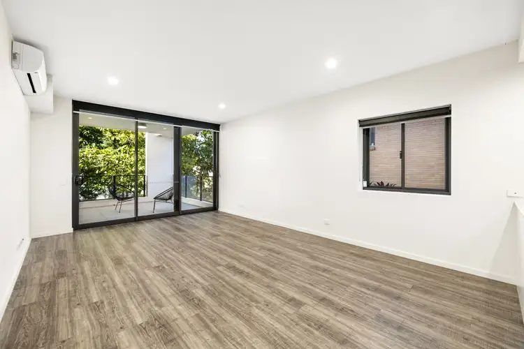 Fifth view of Homely unit listing, 207/32 Gonzales Street, Macgregor QLD 4109