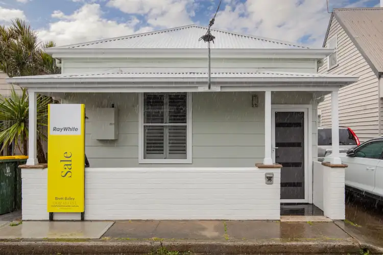 76 Rodgers Street, Carrington NSW 2294