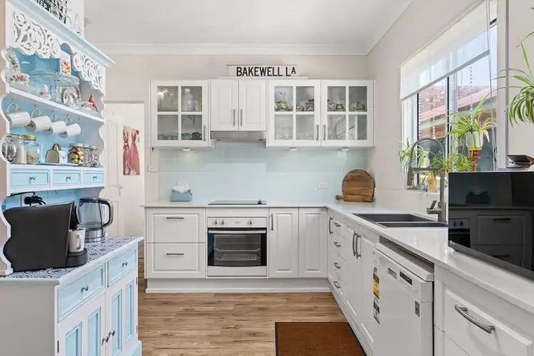 84 Island Point Road, St Georges Basin NSW 2540