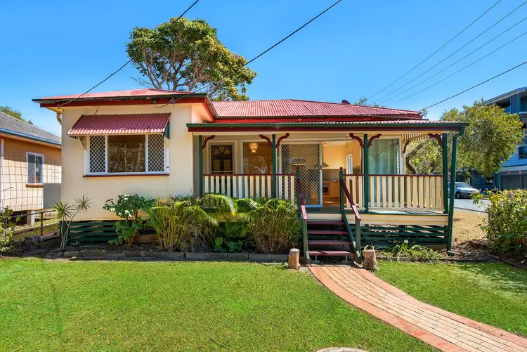 5 Humpybong Esplanade, Redcliffe QLD 4020