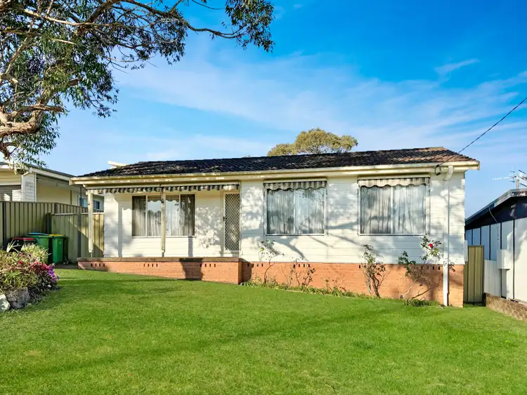 Main view of Homely house listing, 59 Laelana Avenue, Budgewoi NSW 2262