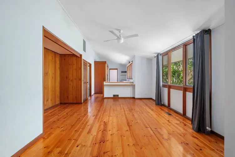 Second view of Homely house listing, 31 Carpenter Street, Kangaroo Flat VIC 3555