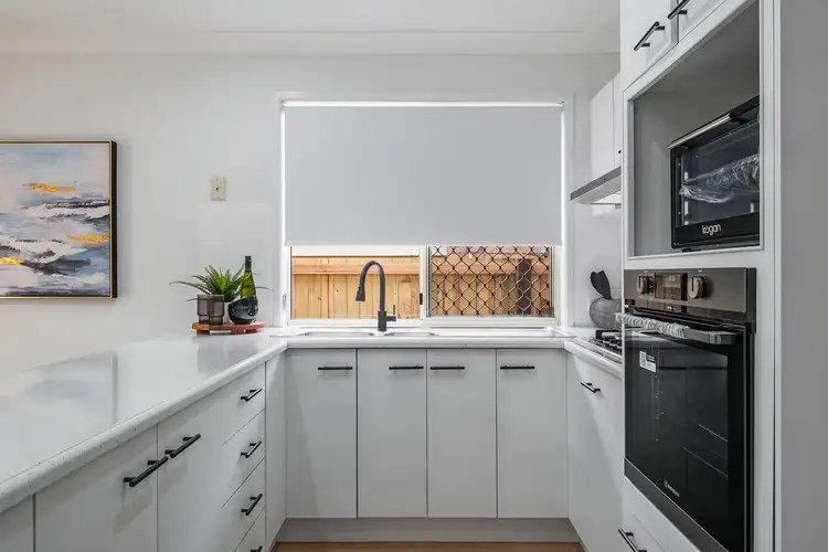 Sixth view of Homely house listing, 8 Kelvin Close, Forest Lake QLD 4078
