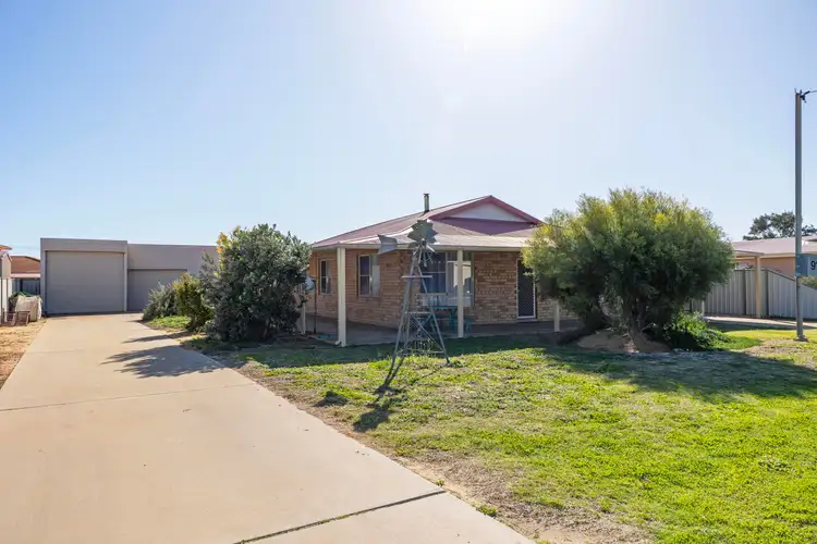 91 Nairn Street, Leeman WA 6514