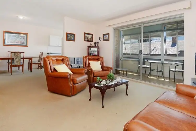 Main view of Homely unit listing, 2/23 Denham Street, Clayfield QLD 4011