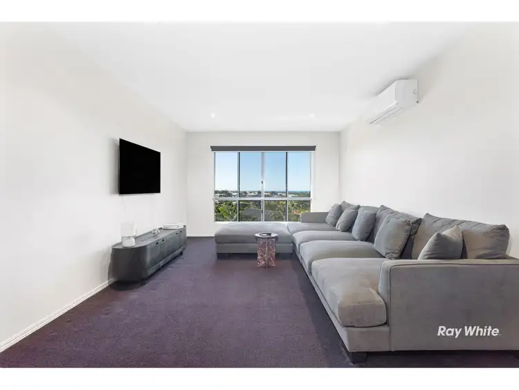 Fifth view of Homely other listing, 10 Letchford Court, Pacific Heights QLD 4703