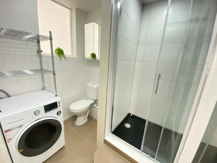 Fifth view of Homely studio listing, 20a/15 Cavill Avenue, Surfers Paradise QLD 4217
