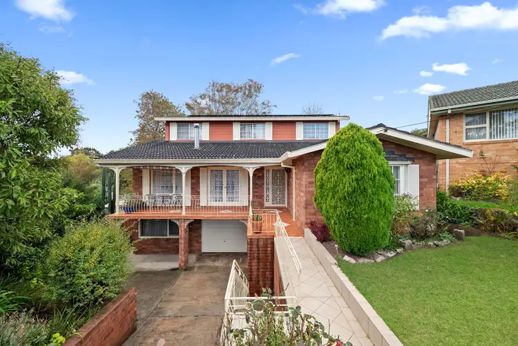 6 Gray Place, Bradbury NSW 2560