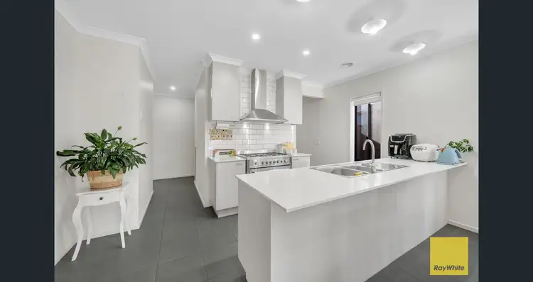 Fourth view of Homely house listing, 5 Rockingham Circuit, Harkness VIC 3337