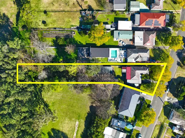 4 Ladbury Avenue, Penrith NSW 2750