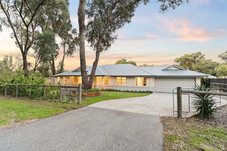 5 Ayrton Court, Golden Bay WA 6174