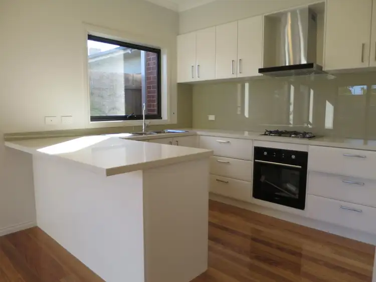 Second view of Homely townhouse listing, 2/20 Charles Street, Cheltenham VIC 3192