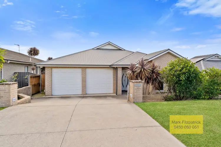 8 Adams Circuit, Elderslie NSW 2570