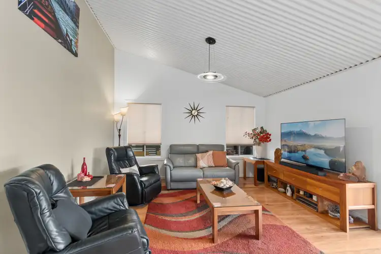 Fifth view of Homely house listing, 9 Stanthorpe Drive, Kanahooka NSW 2530