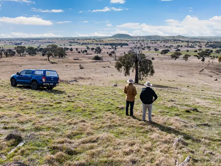 'Spring Valley' 38 Carey Lane, Bowning NSW 2582