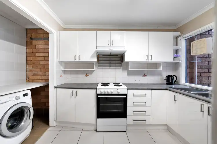 Sixth view of Homely house listing, 5 Green Lane, Bradbury NSW 2560