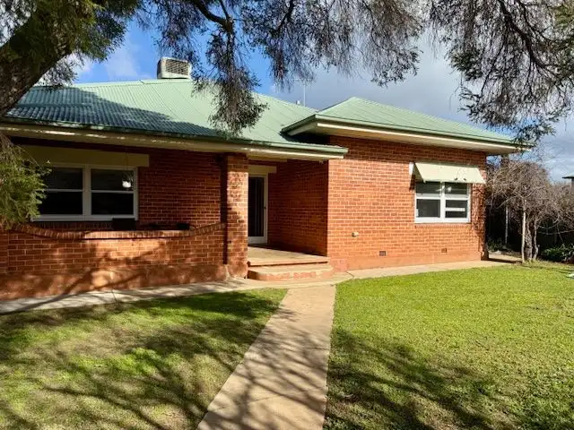 15 Evelyn Street, Corowa NSW 2646