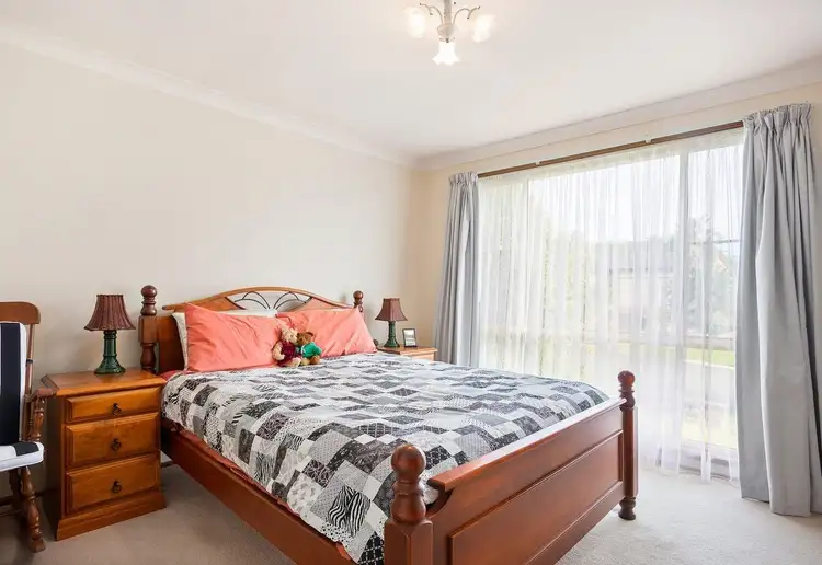 Fourth view of Homely house listing, 18 Richmond Place, Albion Park NSW 2527