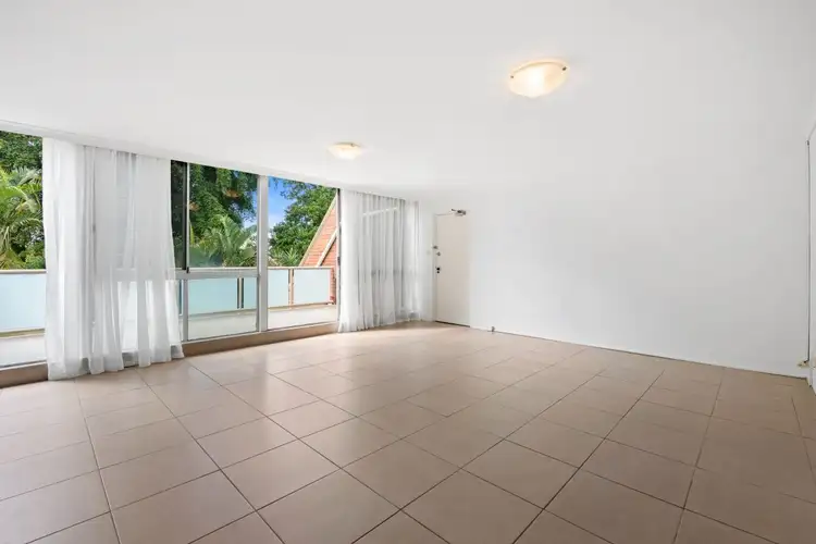 15/111 Rio Vista Boulevard, Broadbeach QLD 4218