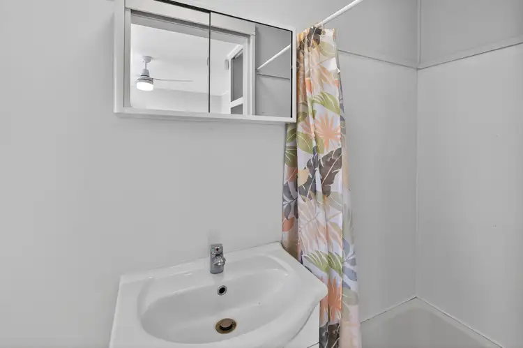 Fifth view of Homely unit listing, 1/73 Queen Street, Southport QLD 4215