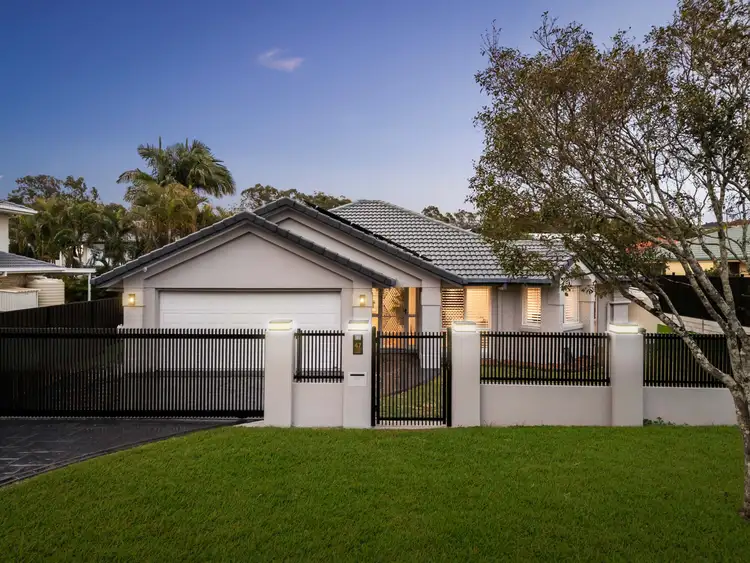47 Cowell Street, Carindale QLD 4152