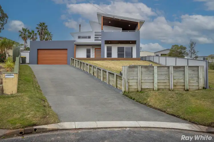 6 Barcoo Place, Coomba Park NSW 2428