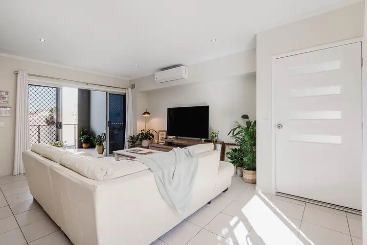 Third view of Homely unit listing, 2/78 Melton Road, Nundah QLD 4012