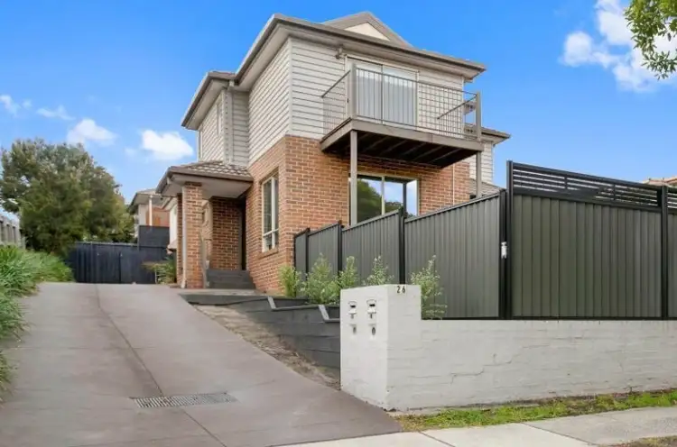 Main view of Homely townhouse listing, 1/26 Queen Street, Frankston VIC 3199