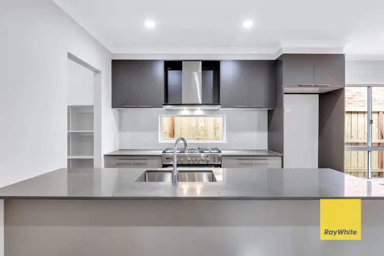Fifth view of Homely house listing, 4 Aporta Avenue, Tarneit VIC 3029