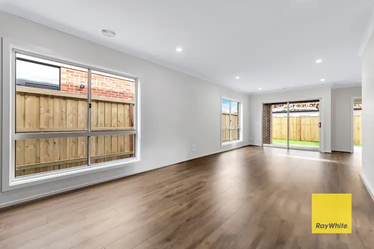 Seventh view of Homely house listing, 4 Aporta Avenue, Tarneit VIC 3029