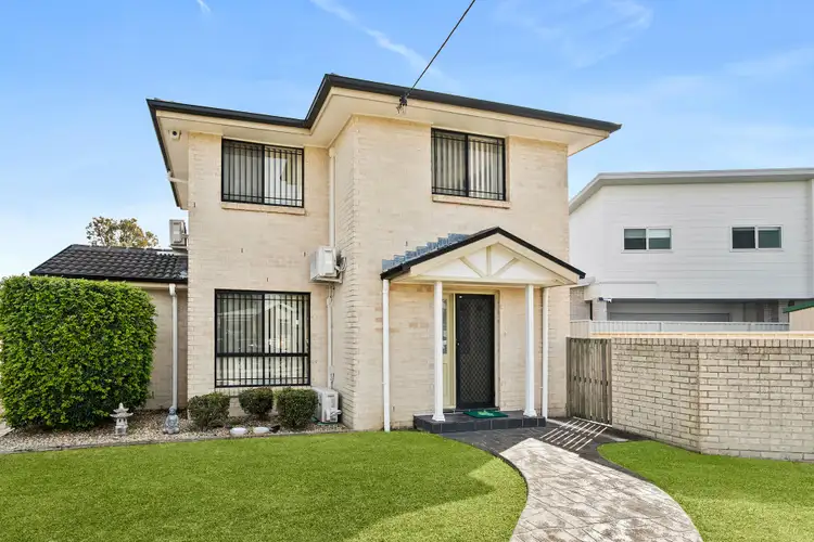 Main view of Homely townhouse listing, 1/23 Boonerah Street, Albion Park Rail NSW 2527