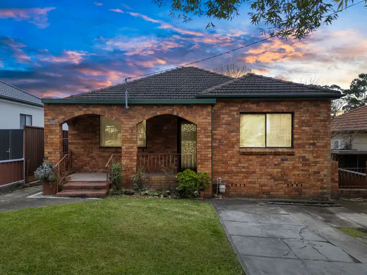 140 Karne Street North, Roselands NSW 2196