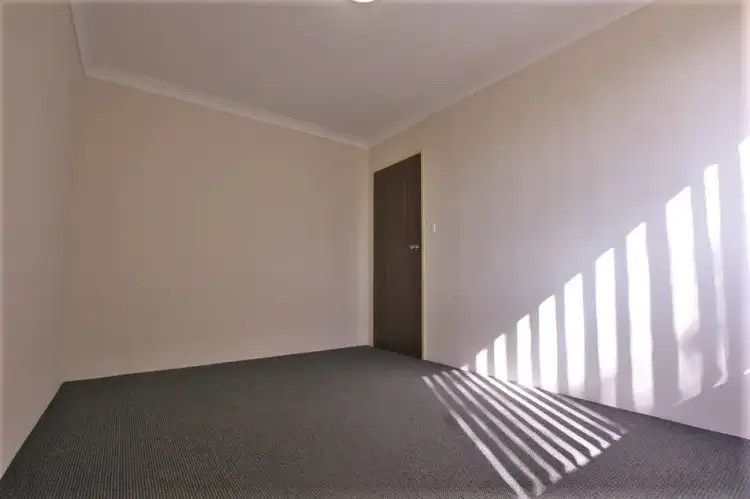 Third view of Homely house listing, 21/1 Lavinia Place, Ambarvale NSW 2560