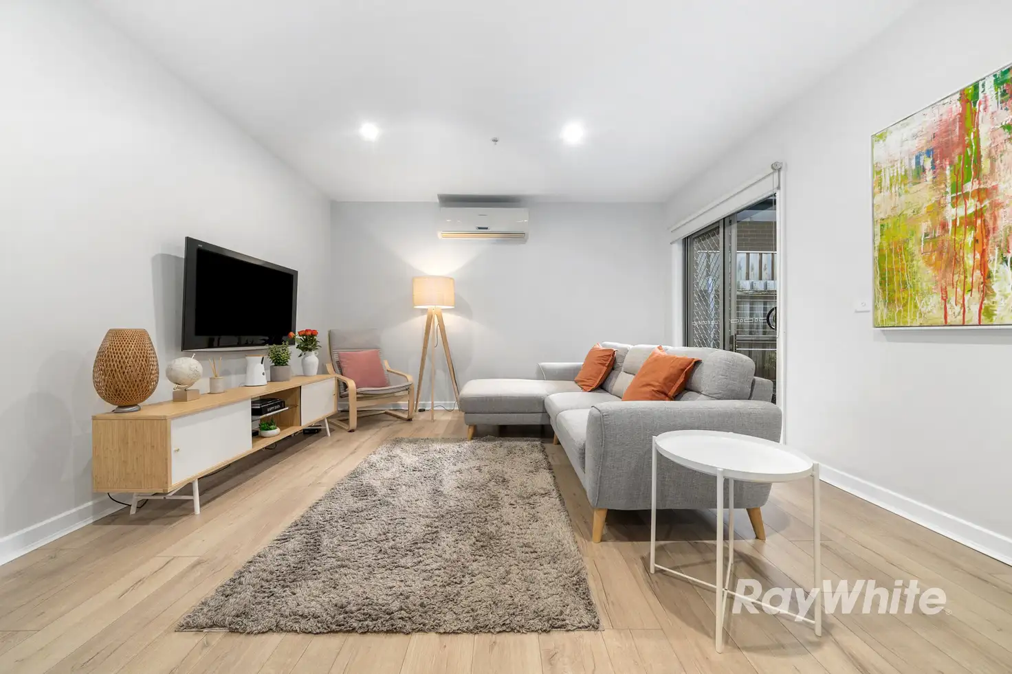 Main view of Homely apartment listing, 2/45 Rosstown Road, Carnegie VIC 3163