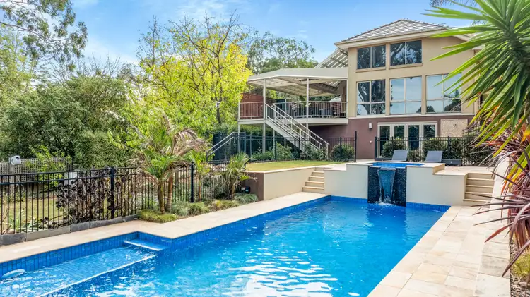 12 Baxter Street, Eltham VIC 3095