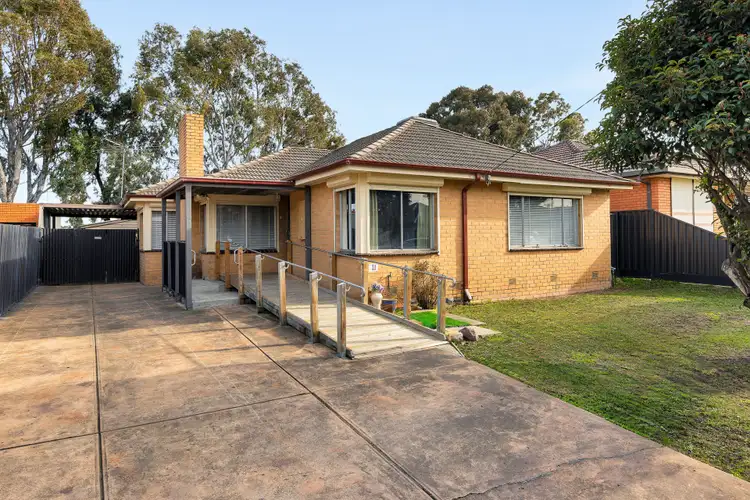 Second view of Homely house listing, 11 Kenna Drive, Lalor VIC 3075