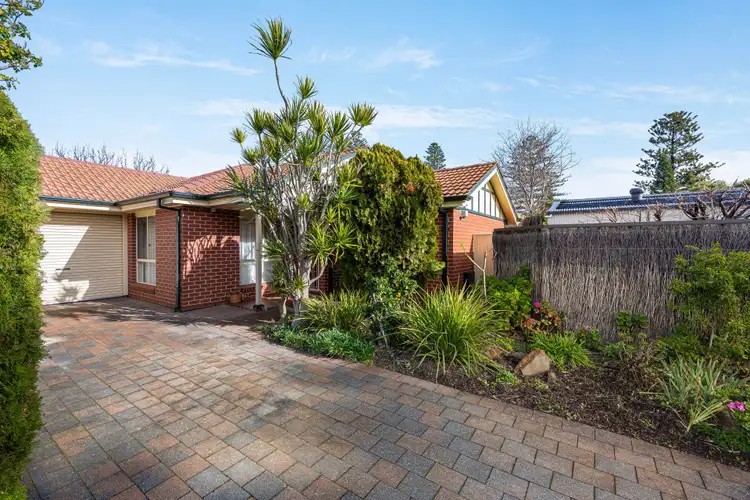 4/15 Hazel Terrace, Henley Beach South SA 5022