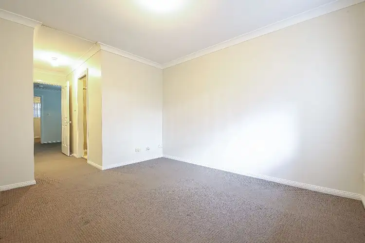Fifth view of Homely townhouse listing, 2/40 Bringelly Road, Kingswood NSW 2747
