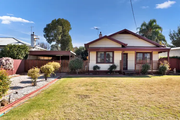 Second view of Homely house listing, 4 Whittaker Crescent, Red Cliffs VIC 3496
