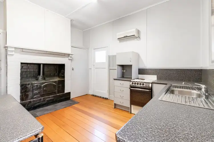 Fourth view of Homely house listing, 4 Whittaker Crescent, Red Cliffs VIC 3496