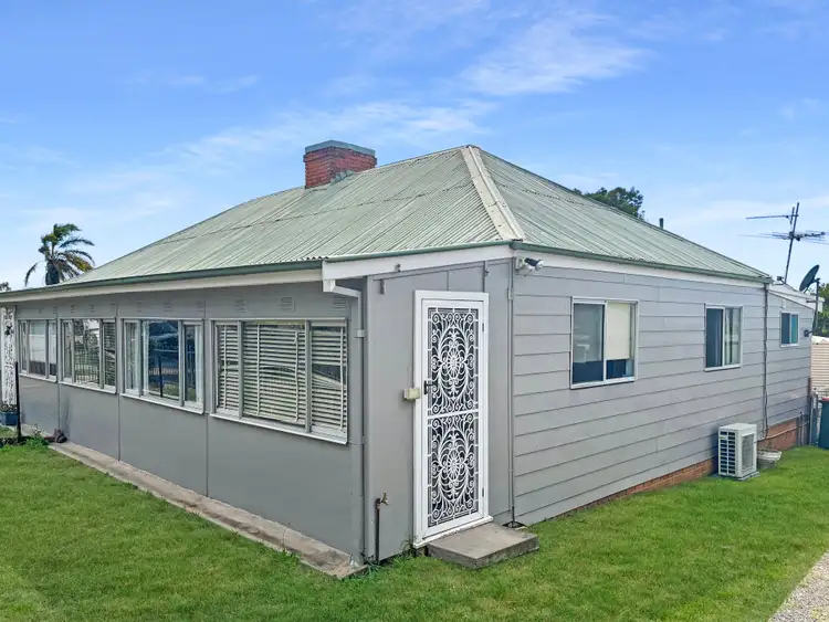 69 Hill Street, Quirindi NSW 2343