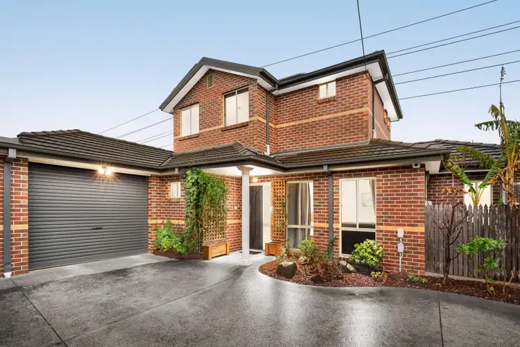 2/16 Risdon Drive, Notting Hill VIC 3168